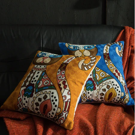 Picasso Inspired Embroidery Cushions 45x45 cm - Image 3