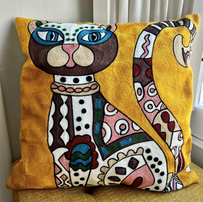 Picasso Inspired Embroidery Cushions 45x45 cm - Image 4