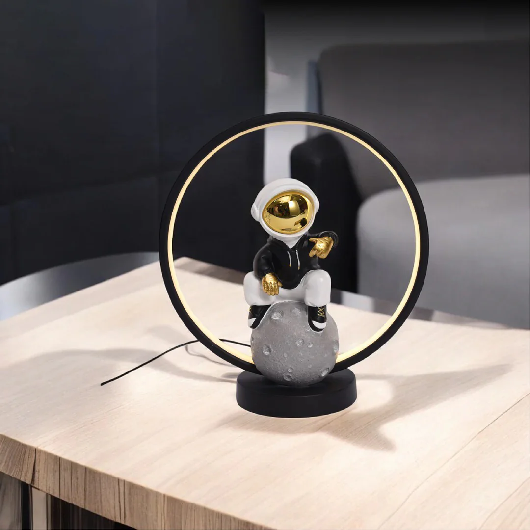 Astronaut LED Ring Lamp - Image 3