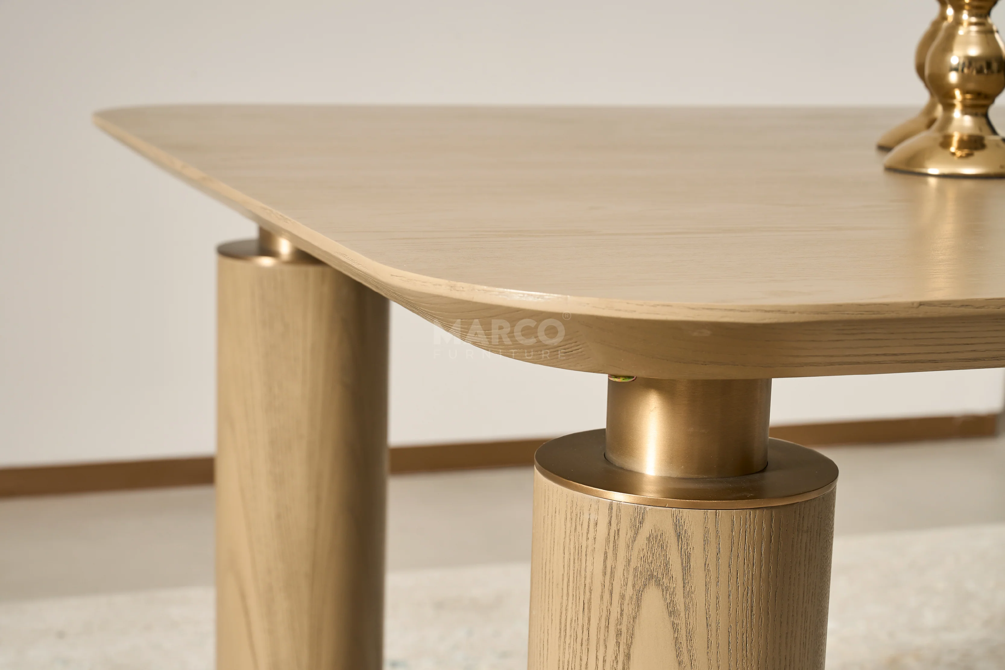 Bella Tavola Light Brown Ash Veneer Dining Table - 6 Seater - Image 5