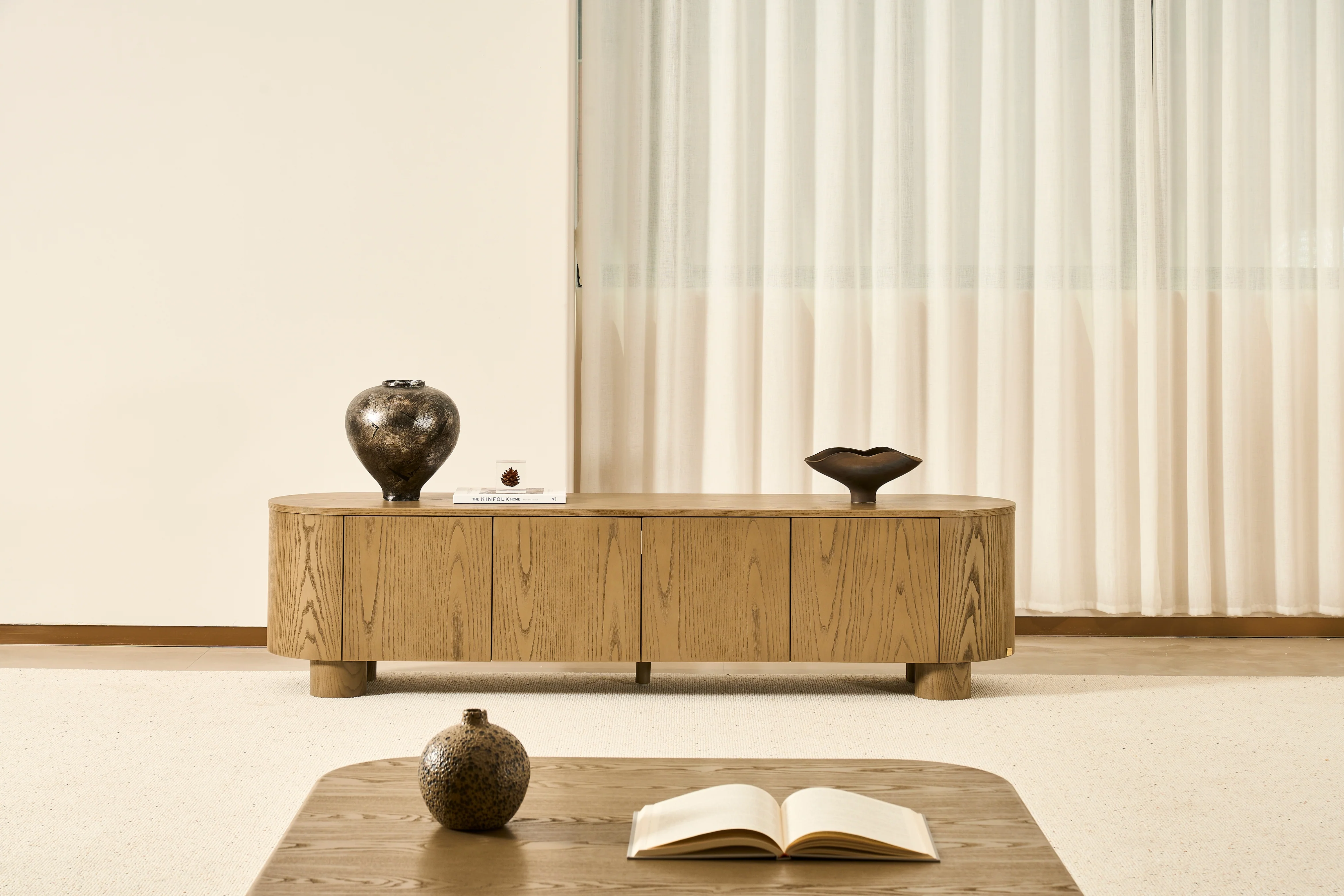 Bella Tavola Ash Veneer Entertainment Unit with Storage - Image 6