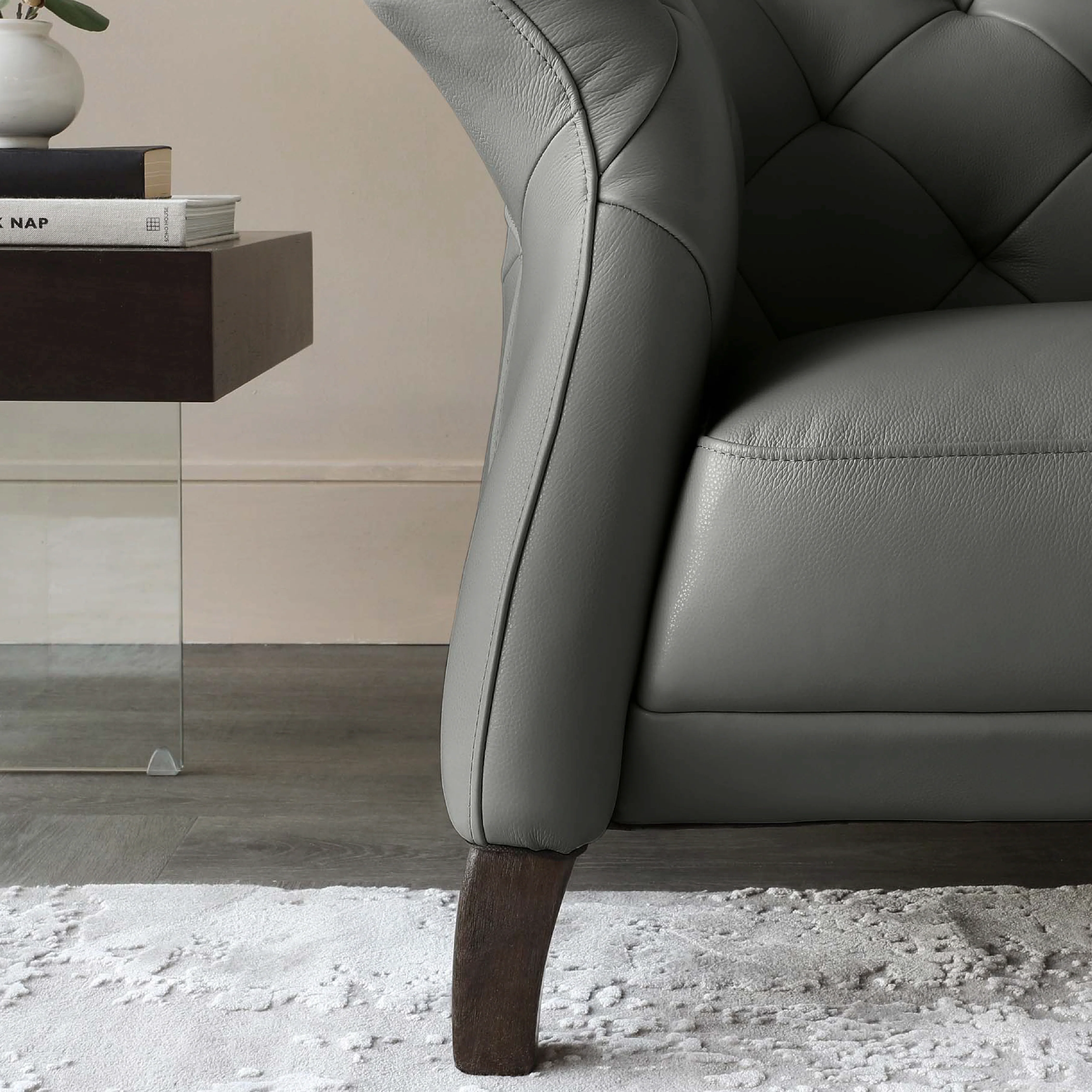 Brixton Chesterfield Leather Sofa – Tufted Design - Image 14