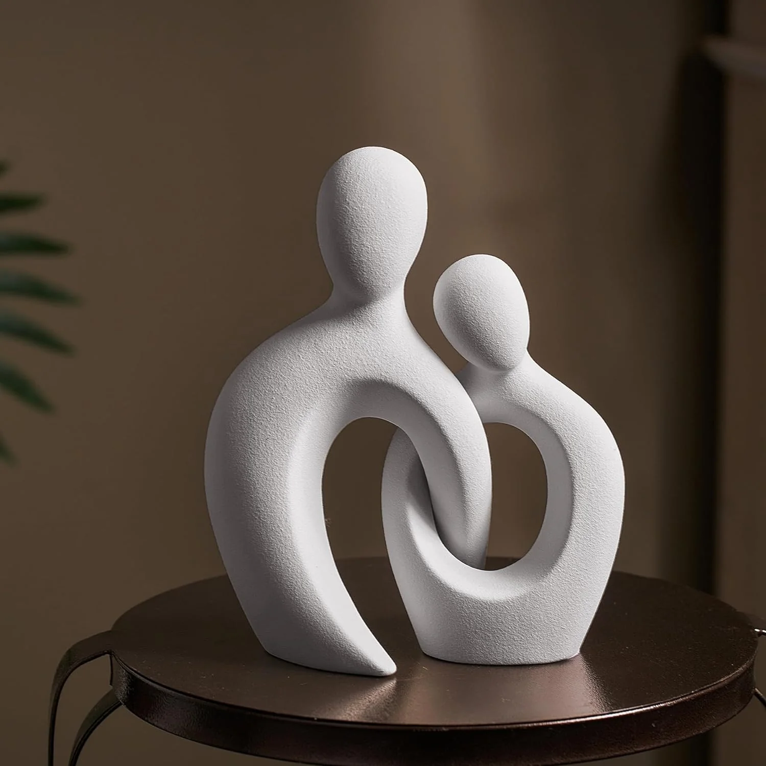 Romantic Couple Ceramic Vase in White Color (2pc) - Image 12