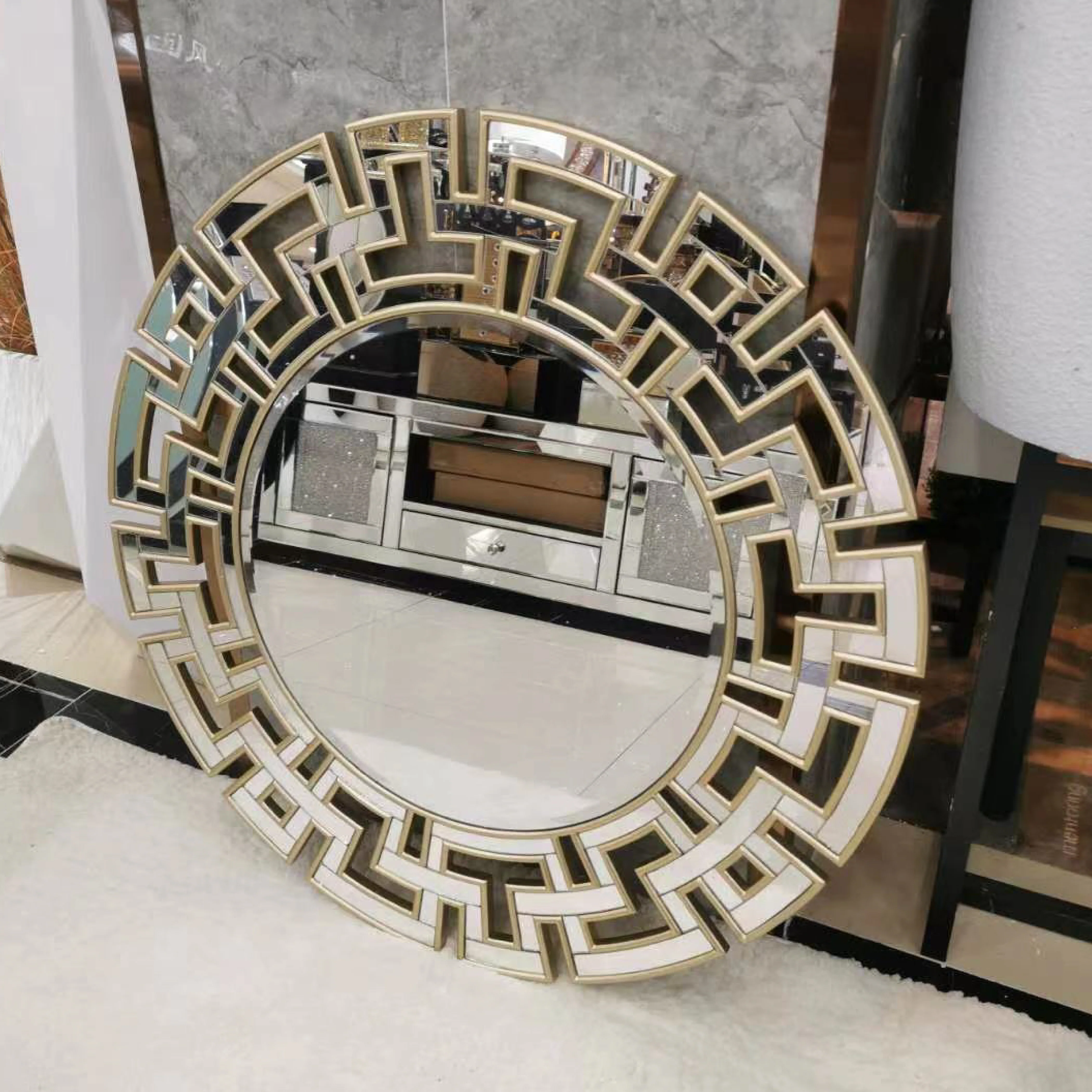 Gucci Modern Round Glass Wall Mirror for Living Room - Image 6