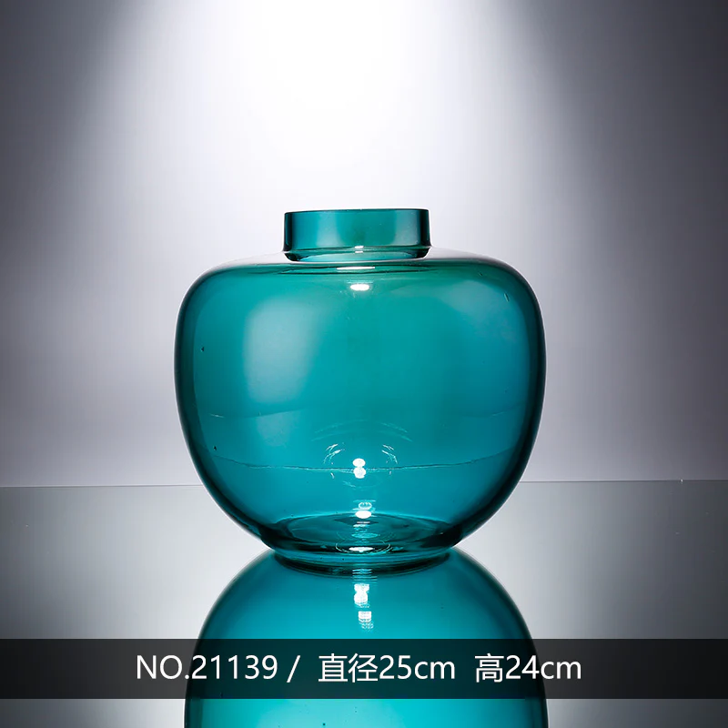 Michigan Vases Collection - Image 4