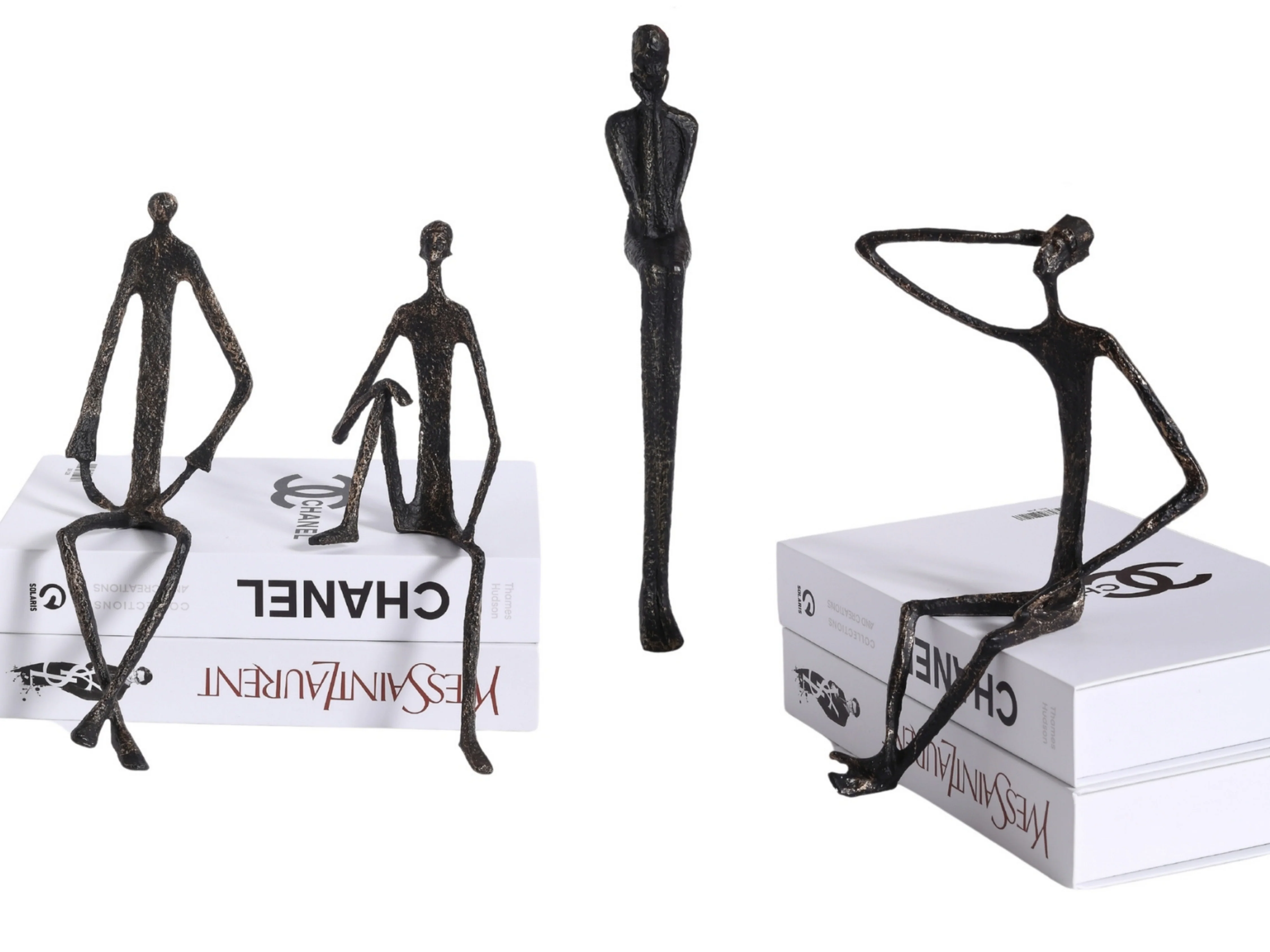 Minimalist Nordic Sitting Figurine – Black & Gold Metal - Image 18