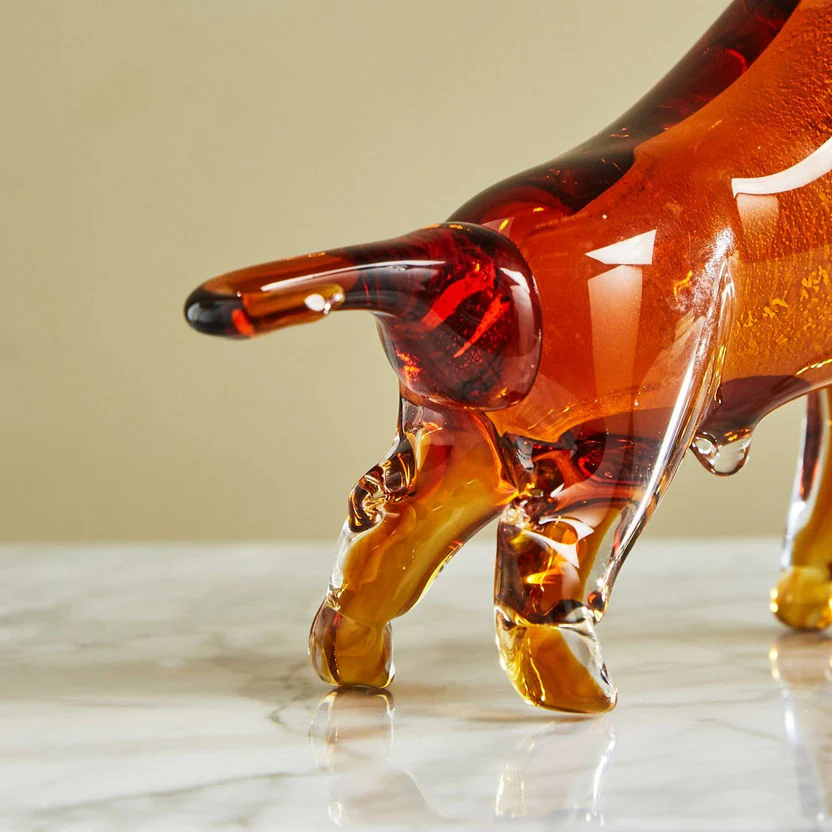 Murano Style Hand-Blown Glass Bull Sculpture - Image 4