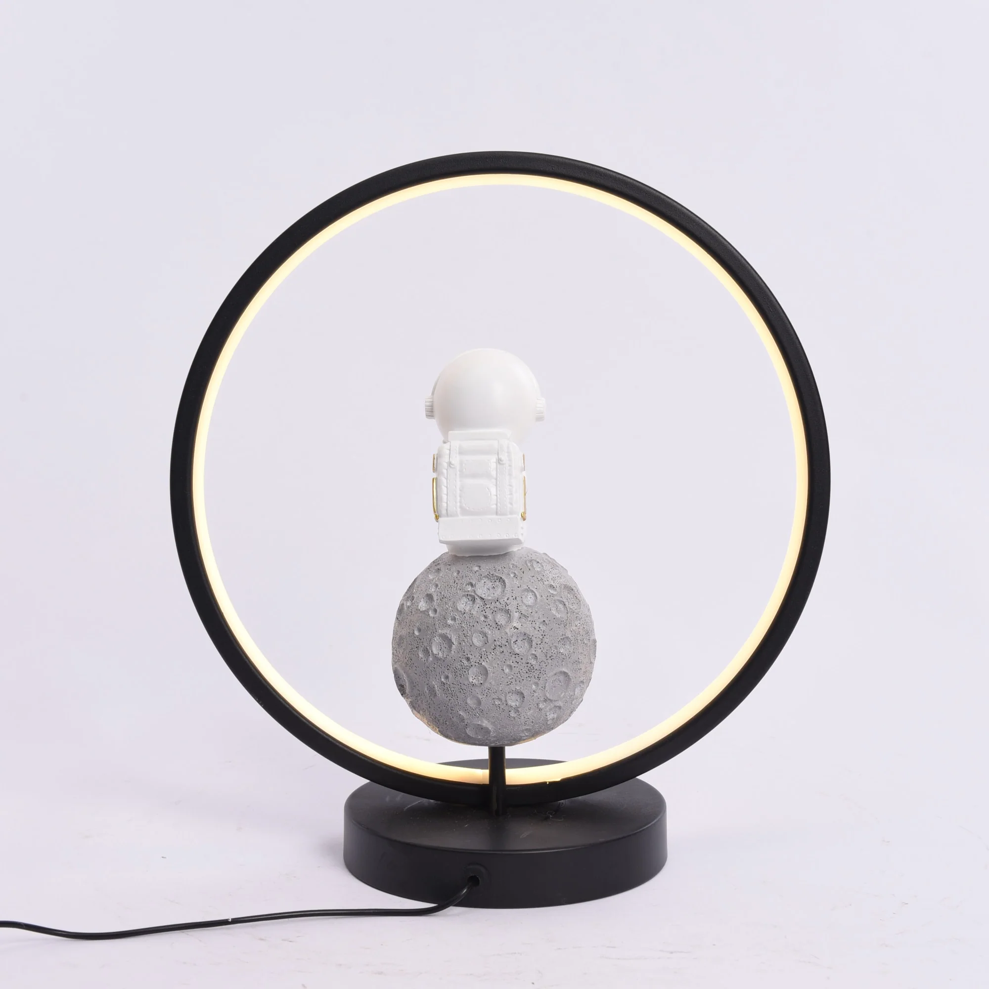 Resin Astronaut Table Lamp with USB Cable - Image 7