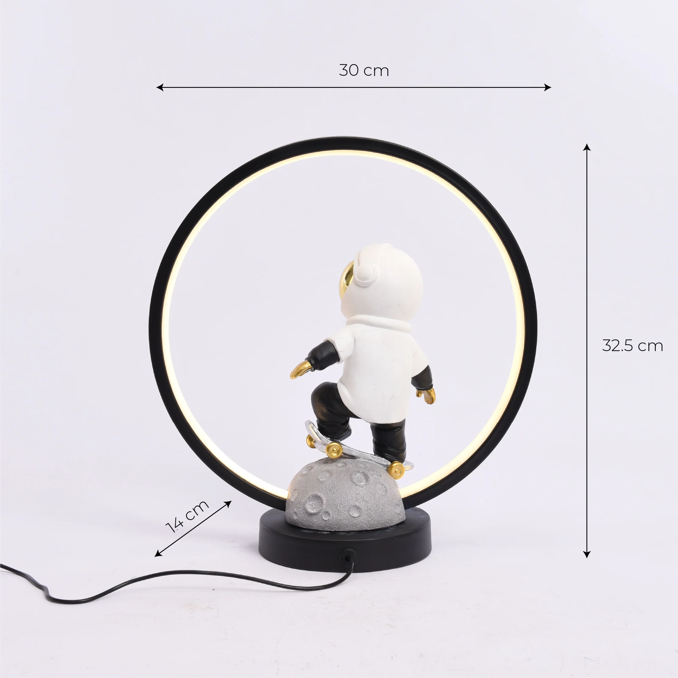 Resin Astronaut Table Lamp (Medium) - Image 8