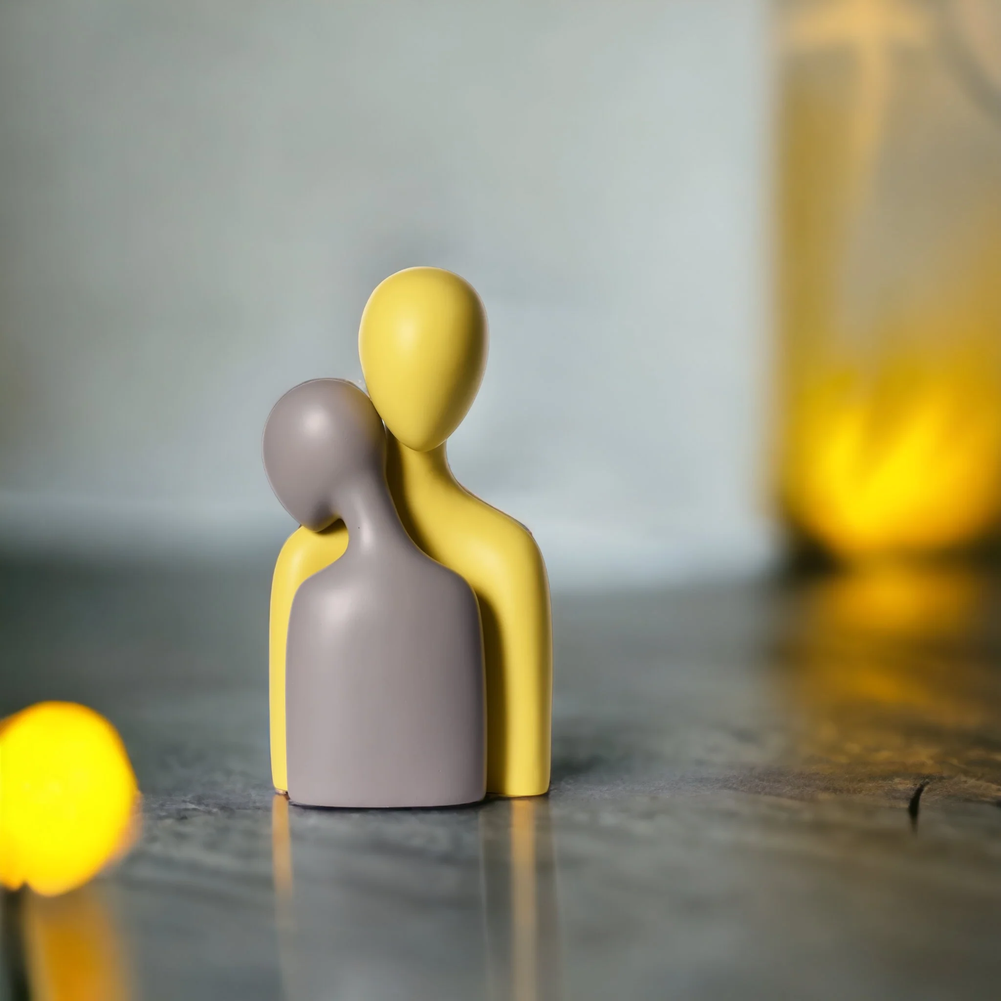 Love Couple Resin Characters (Yellow) - Image 10