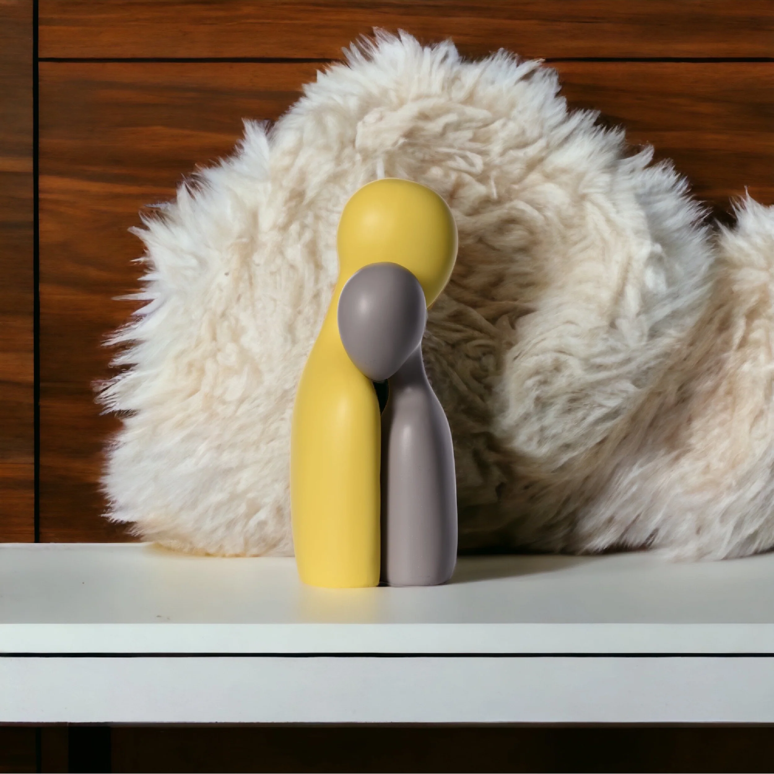 Love Couple Resin Characters (Yellow) - Image 4