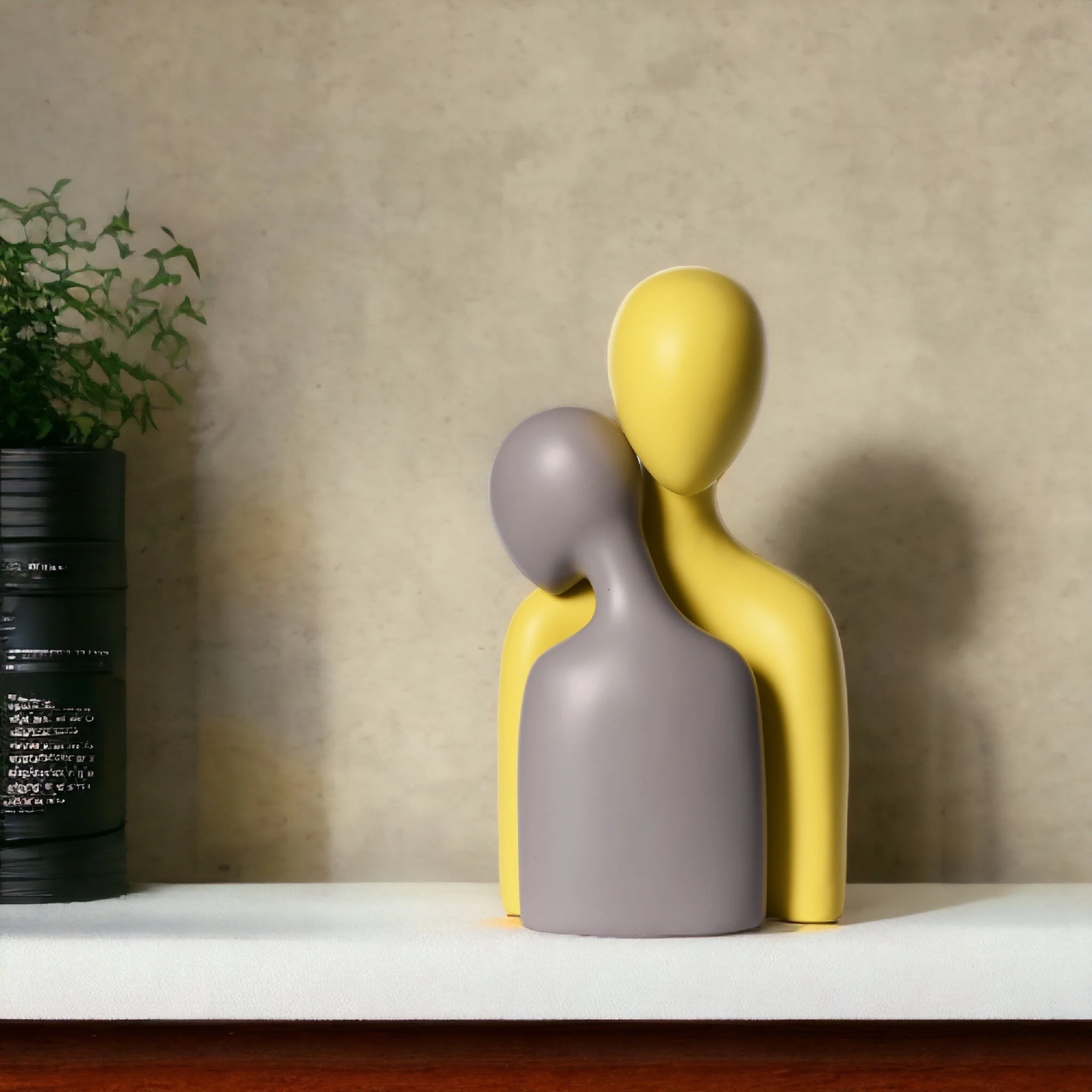 Love Couple Resin Characters (Yellow) - Image 7