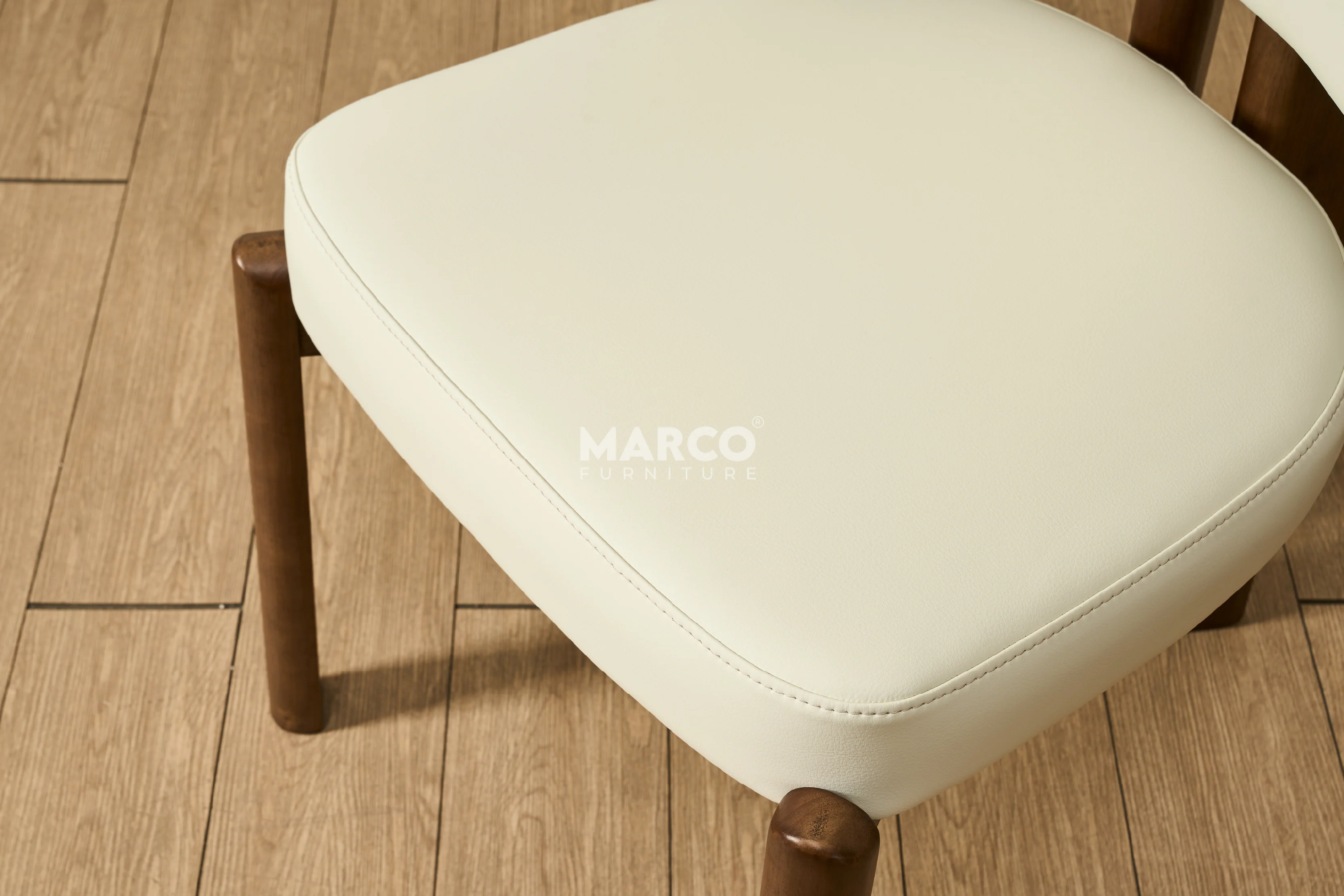 Sofie Leather Dining Chair – Modern Design with Wooden Legs - Image 6